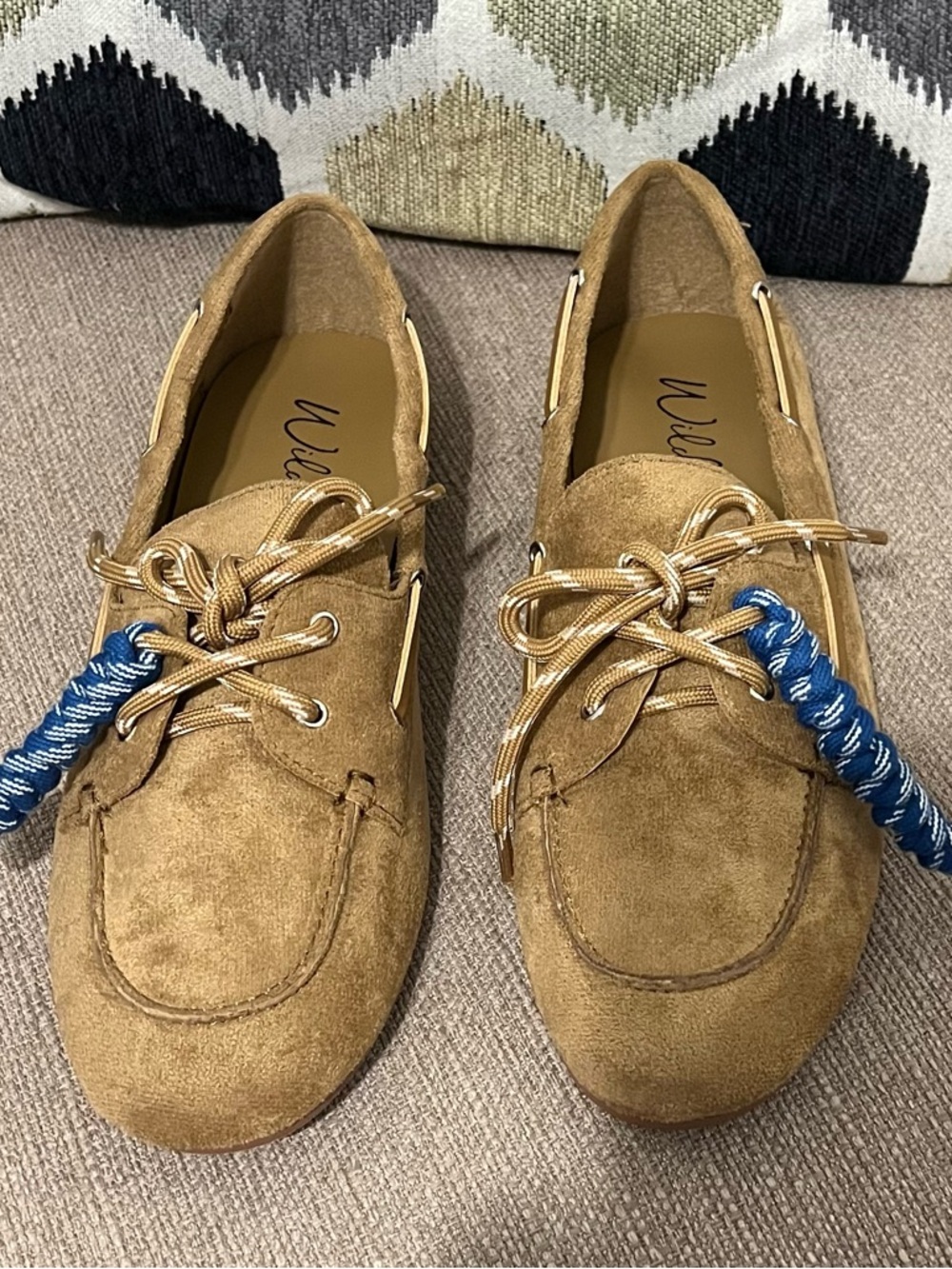 Wild Pair Tan Suede Style Boat Shoes / Loafers Size 9M Brand New